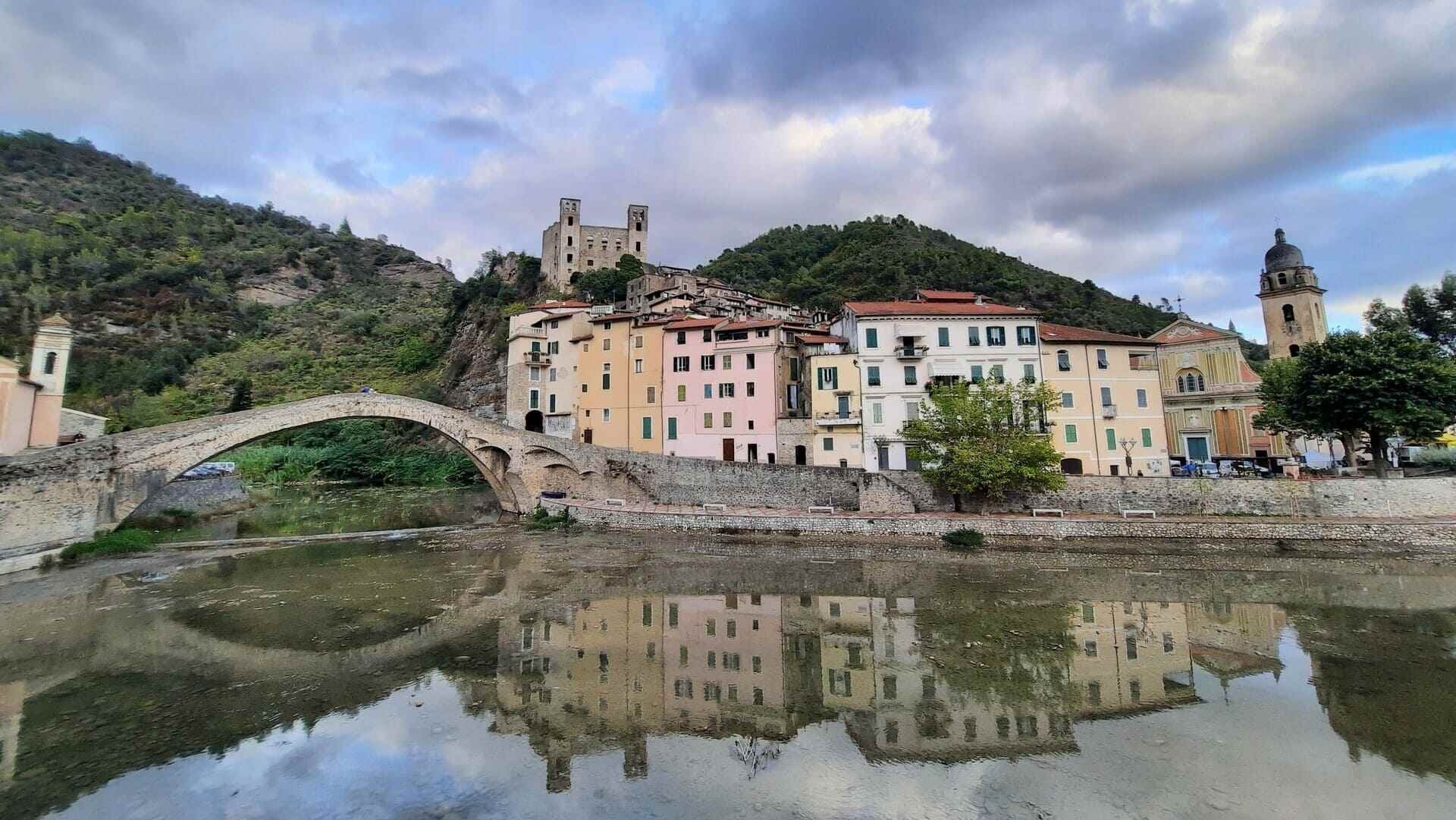 Dolceacqua: Un borgo medievale incantato nella Valle del Nervia