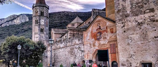 Finalborgo: la perla nascosta tra i borghi liguri