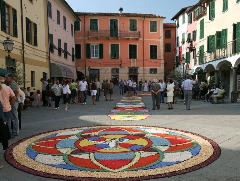 Brugnato, il Borgo Antico della Val di Vara: Un Gioiello Silenzioso sulla Via Francigena