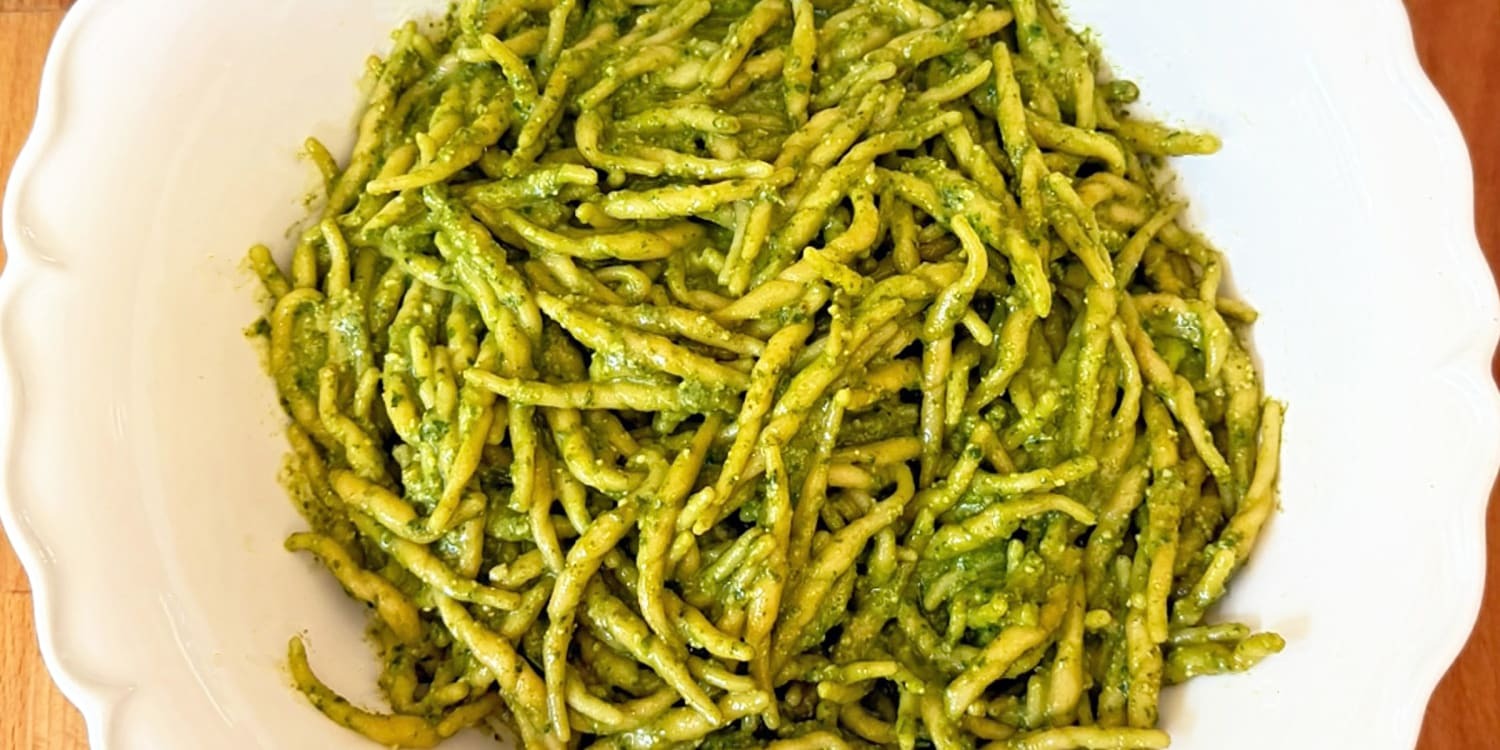 San Biagio e i “Maccarun de San Zorzo”: la curiosa festa genovese del 3 febbraio che unisce sacro, folklore e… pasta avanzata!