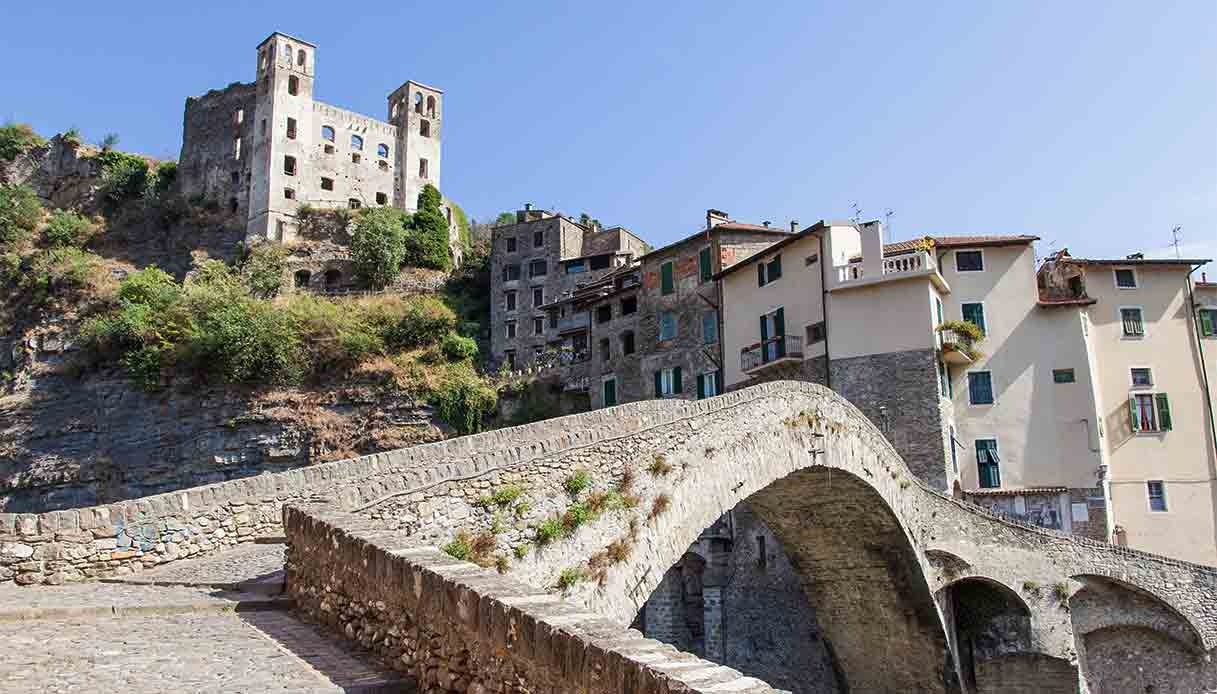 Ferragosto 2026 in Liguria: itinerari per tutti i gusti, tra mare, montagna e borghi