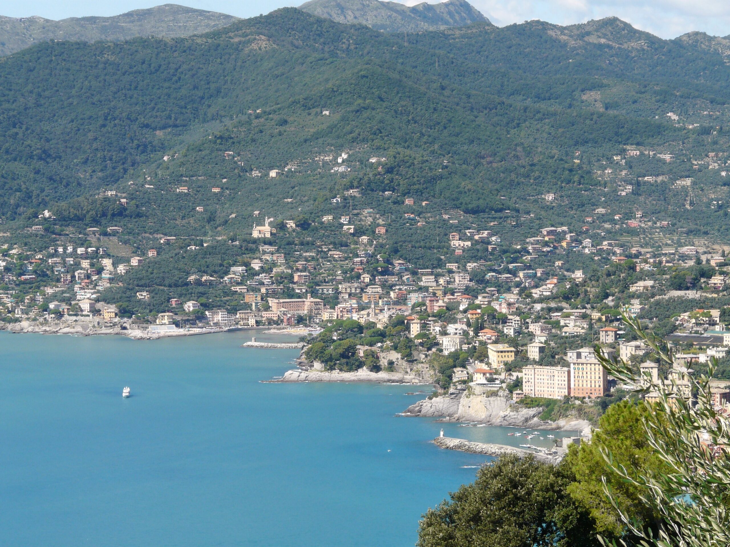 Golfo Paradiso: 5 calette dove non c’è nemmeno un ombrellone a pagamento (ma tanti sassi)