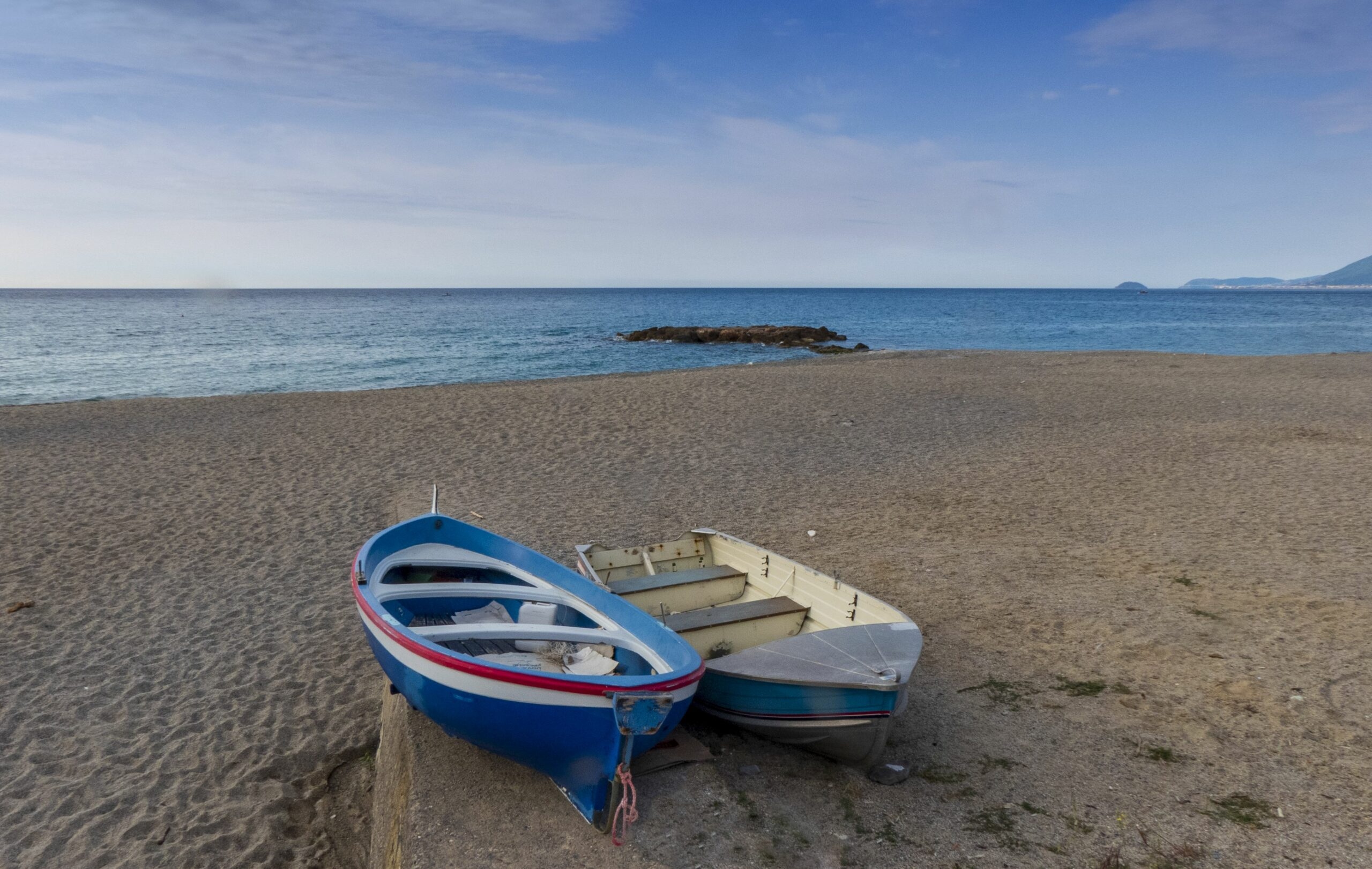 Borgio Verezzi: un gioiello di pietra rosa tra mare e collina
